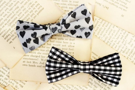 A Beautiful Mess | How to Make a Bow Tie