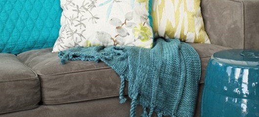 Teal & Lime | Type A or Type B? Find a Throw Blanket Style for Your Personality