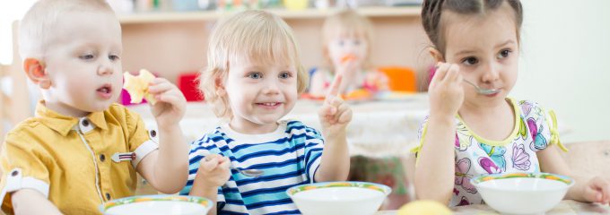 5 ways to make the kids table special at Thanksgiving